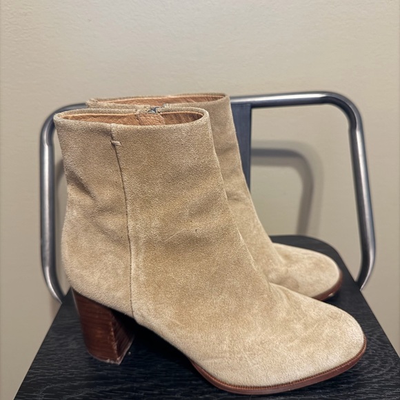 Madewell Shoes - Madewell Beige Suede Ankle Booties 6.5 Stacked Heel